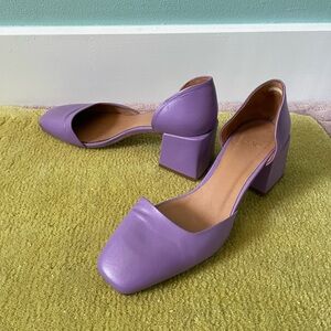 LOQ block heel purple leather pumps